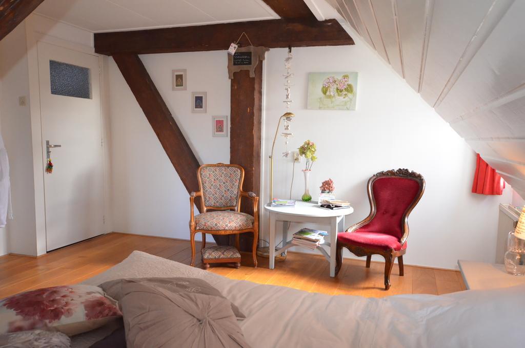 Bloemenhoeve Bed and Breakfast Birdaard Exterior foto
